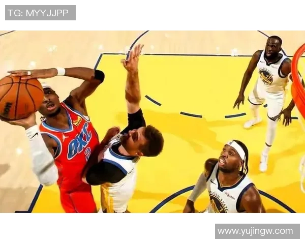 雷霆对决是球队实力的较量谁能在赛场上笑到最后